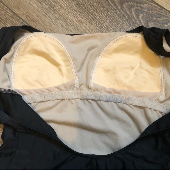 Vintage Speedo One Piece Swim Suit Sz 12 Black High  Thigh Low Back EUC - Picture 9 of 11